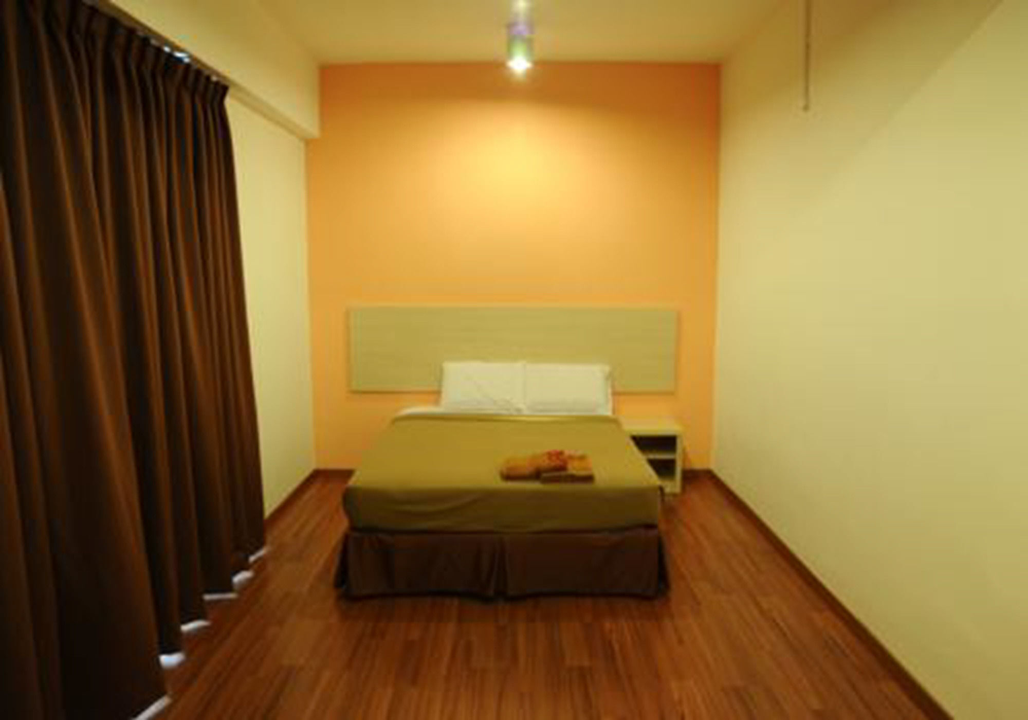 Oyo 1158 906 Airport Hotel Malacca Exterior photo